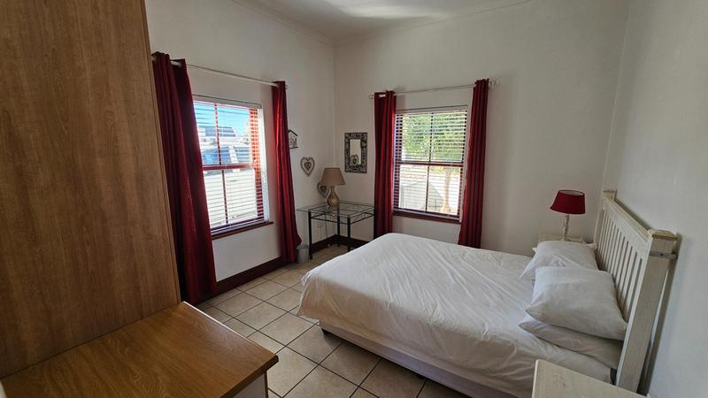 4 Bedroom Property for Sale in Dwarskersbos Western Cape